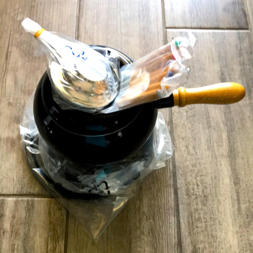 Preferred Stock fondue set.